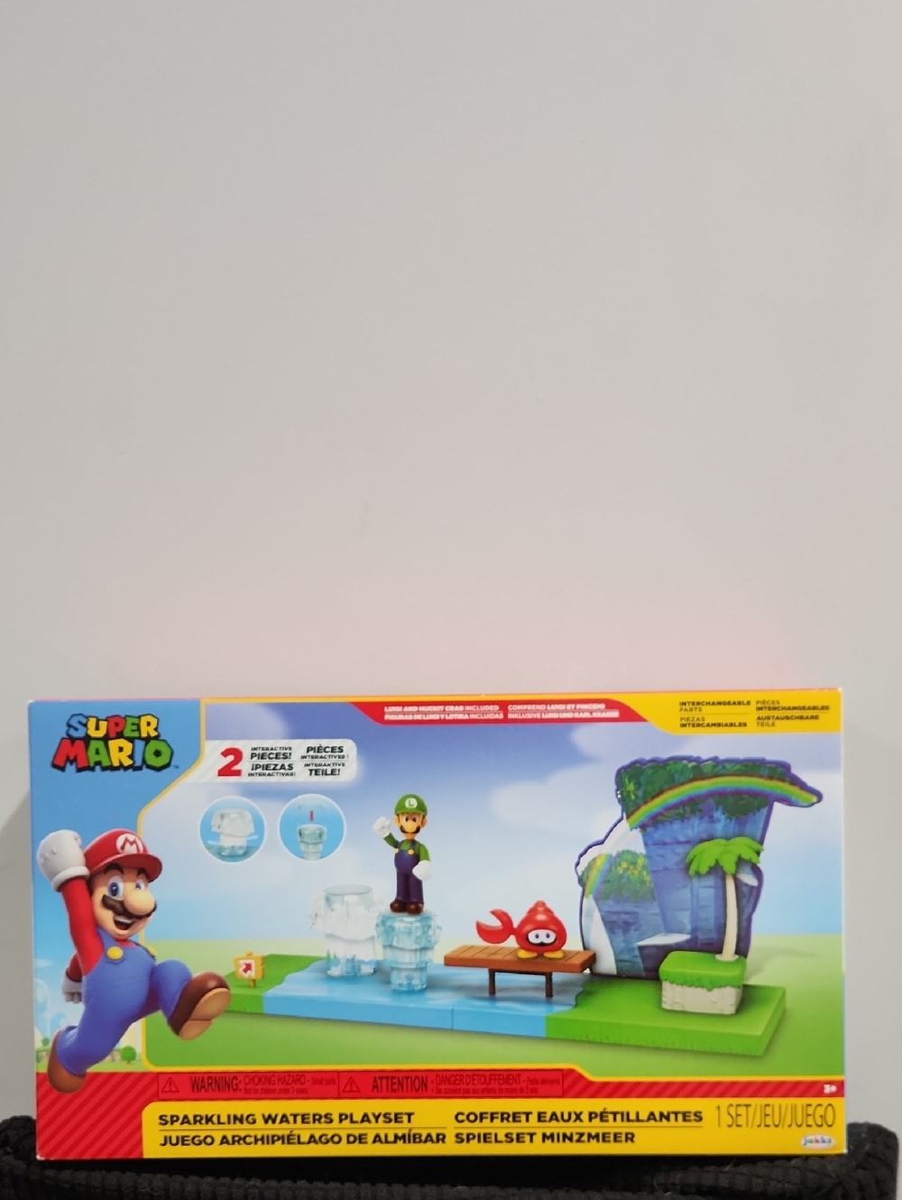 Nintendo Super Mario Sparkling Waters Playset with Luigi - Blue & Green Accents